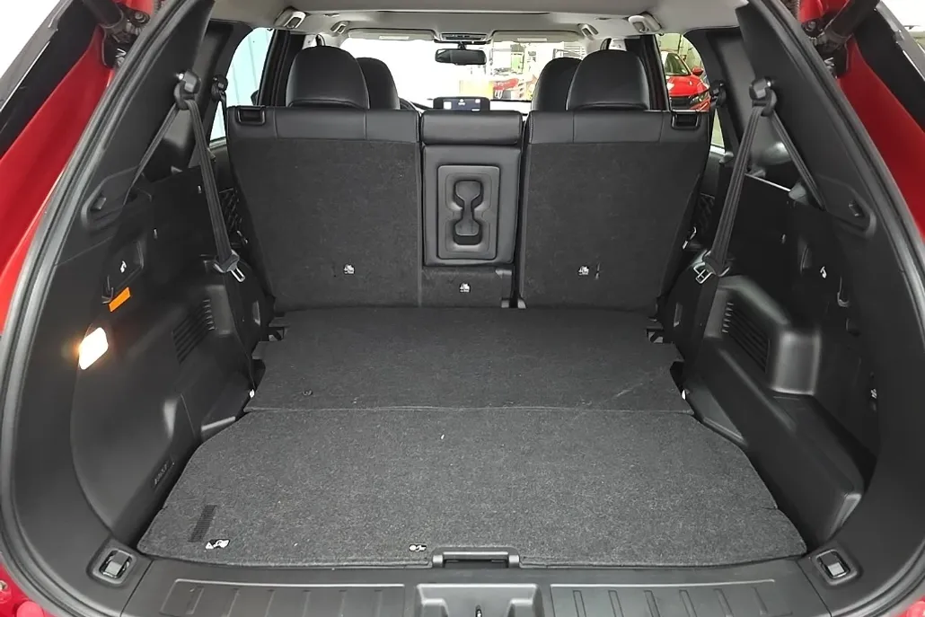2023 Mitsubishi Outlander PHEV SEL photo 1