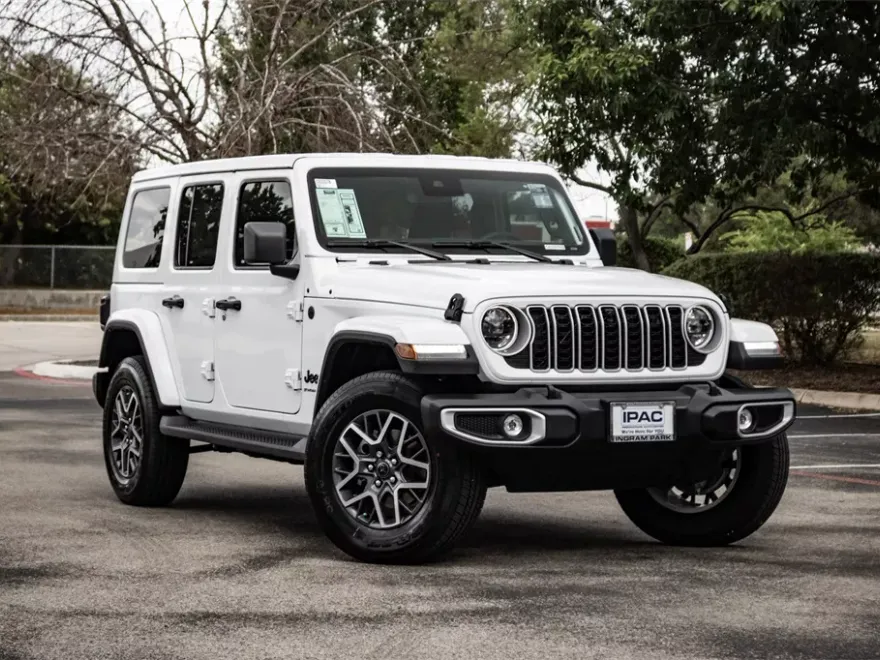 2025 Jeep Wrangler Sahara photo 1