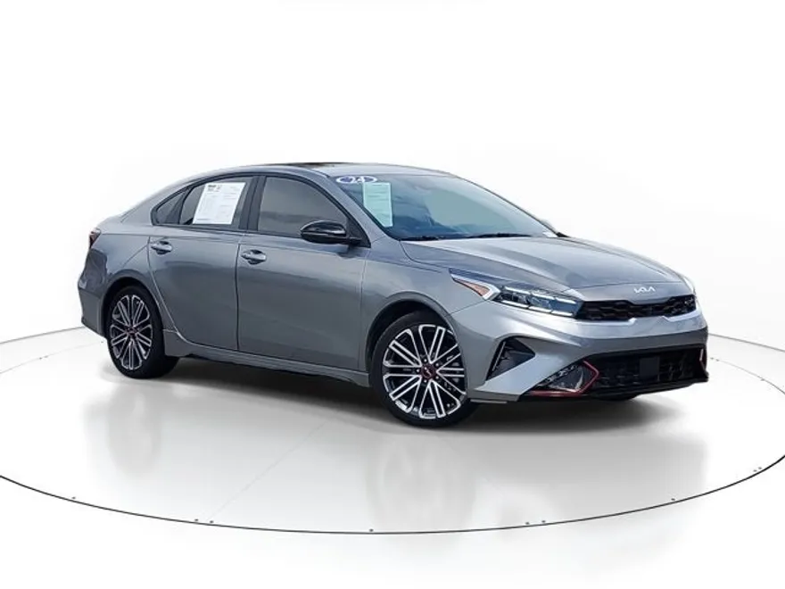 2024 Kia Forte GT photo 1