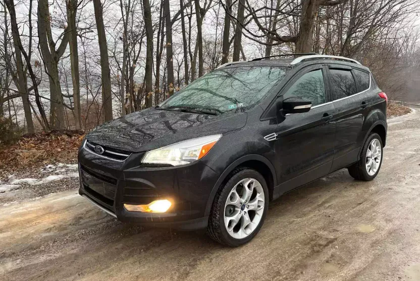 2013 Ford Escape Titanium photo 1