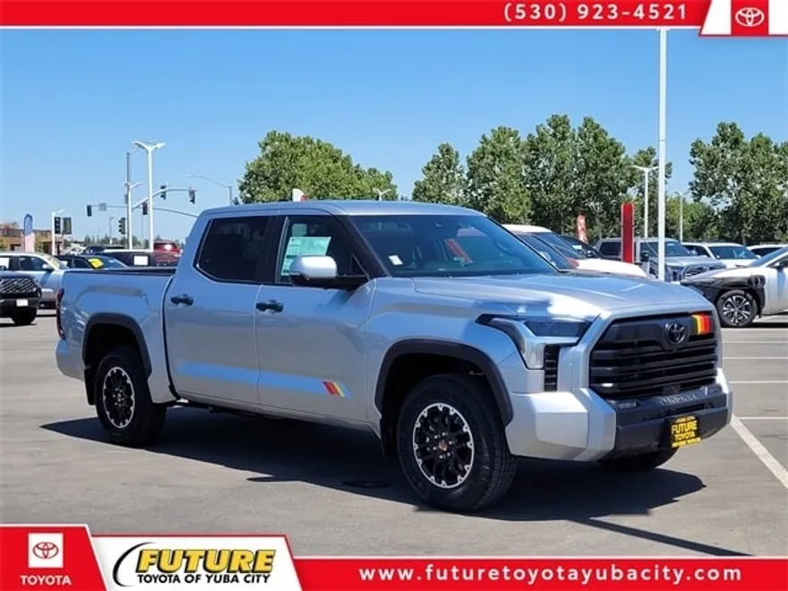 2025 Toyota Tundra SR5 photo 1