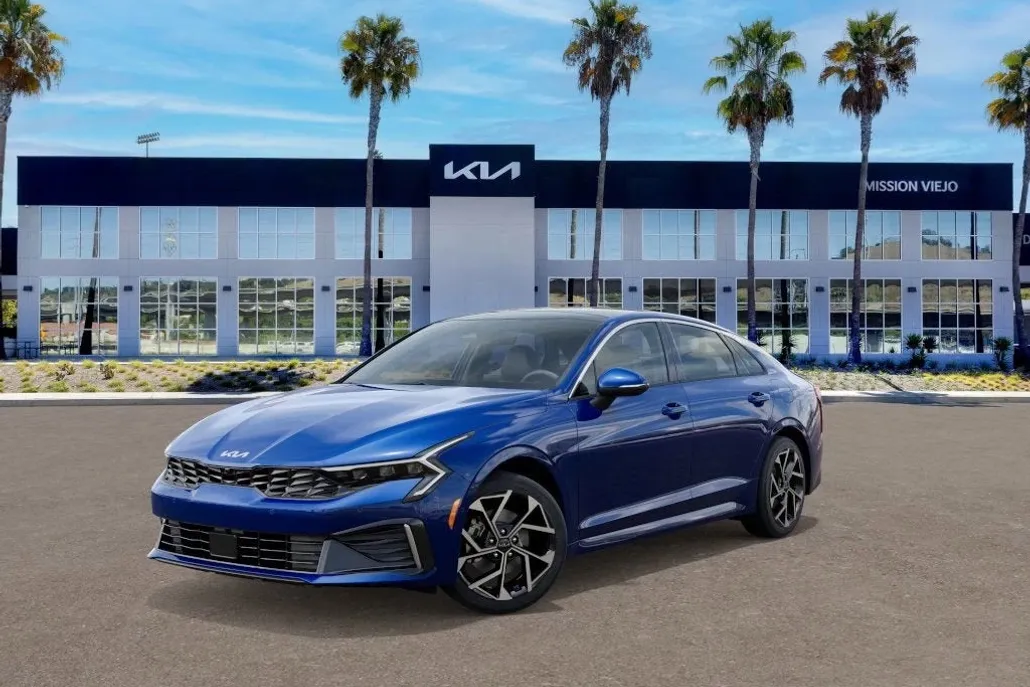 2026 Kia K5 EX photo 1