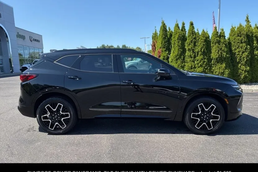 2024 Chevrolet Blazer RS photo 1