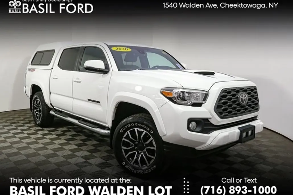 2020 Toyota Tacoma TRD Sport photo 1