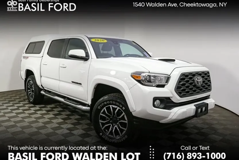 2020 Toyota Tacoma TRD Sport photo 1