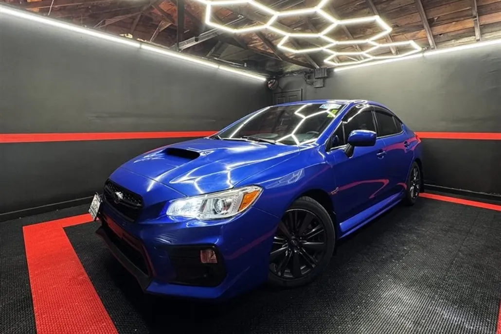 2018 Subaru WRX Base photo 1