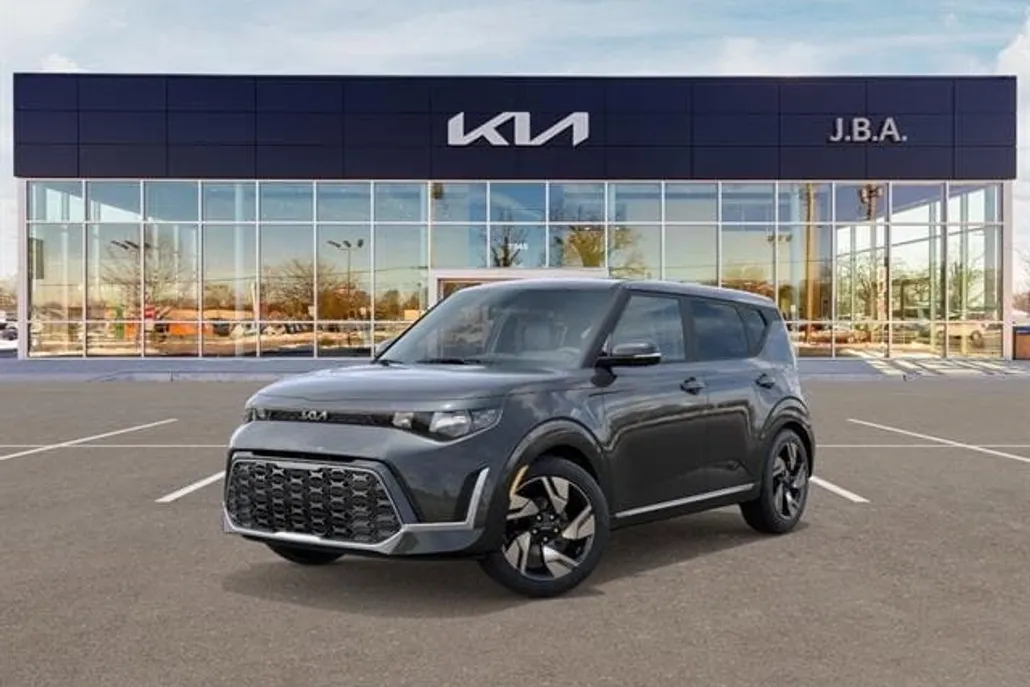 2025 Kia Soul GT-Line photo 1