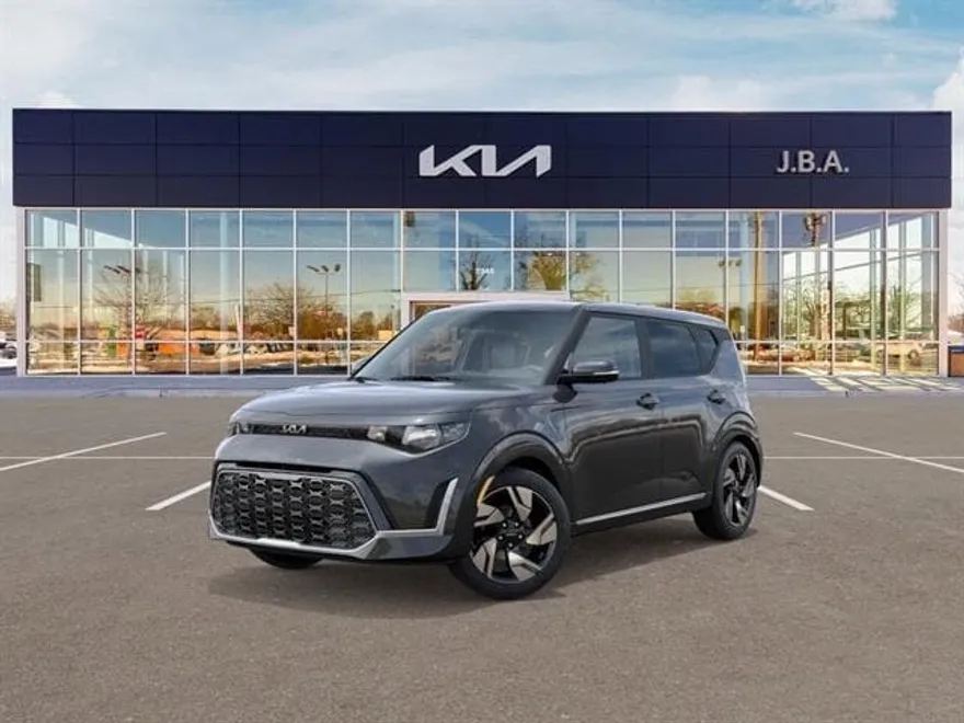 2025 Kia Soul GT-Line photo 1