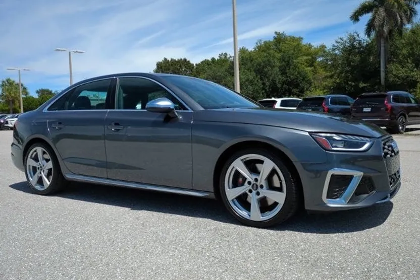 2022 Audi S4 Base Premium photo 1