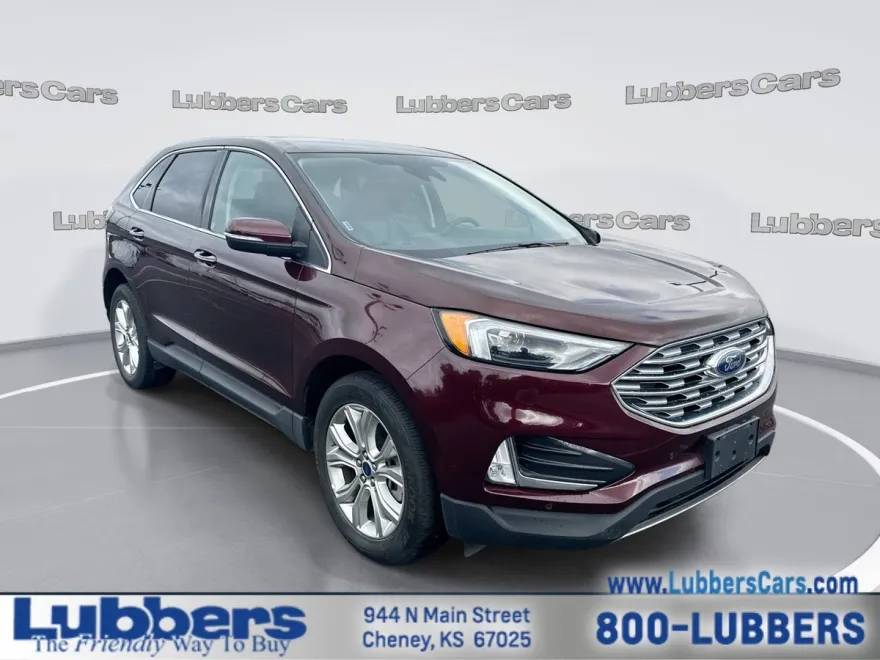 2022 Ford Edge Titanium photo 1