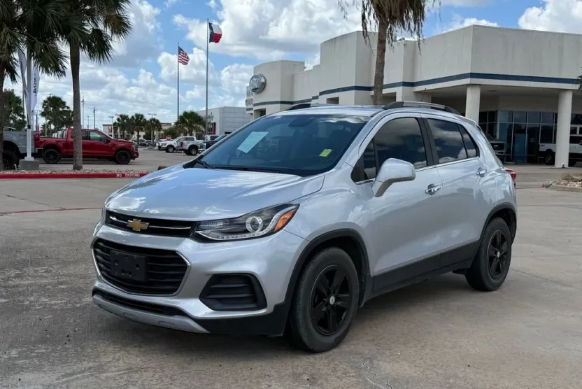 2019 Chevrolet Trax LT photo 1