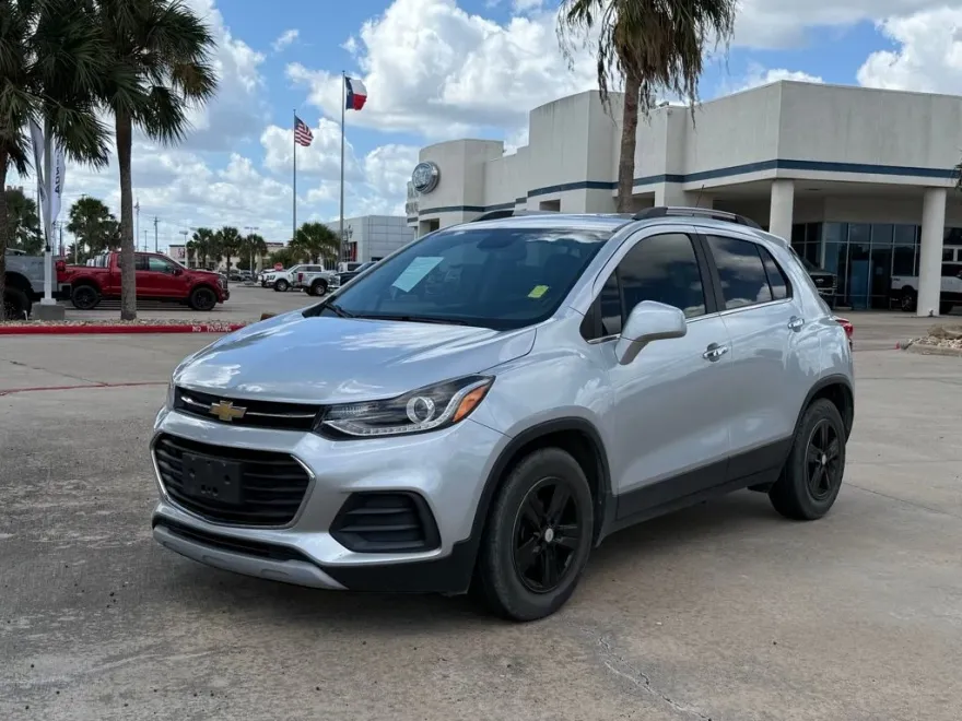 2019 Chevrolet Trax LT photo 1