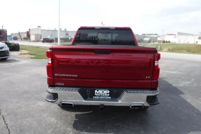 2019 Chevrolet Silverado 1500 LT photo 1