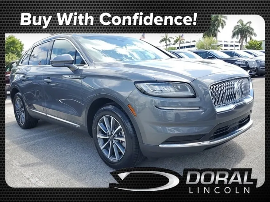 2021 Lincoln Nautilus Standard photo 1