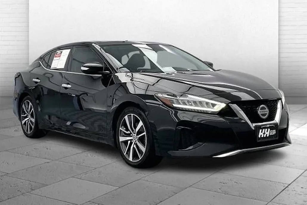 2019 Nissan Maxima SL photo 1