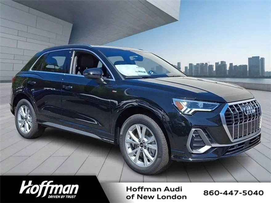 2025 Audi Q3 45 TFSI S line Premium photo 1