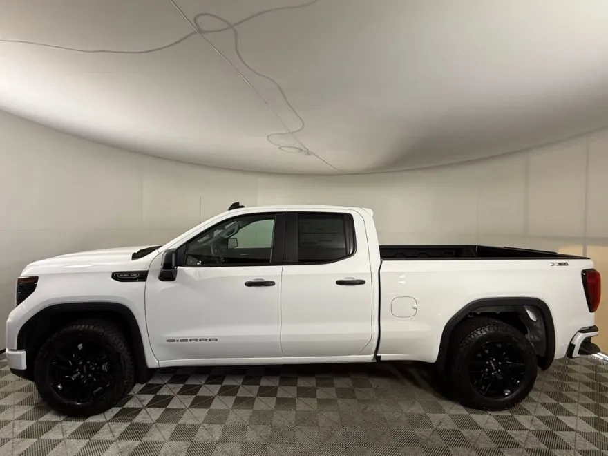 2025 Gmc Sierra 1500 Pro photo 1