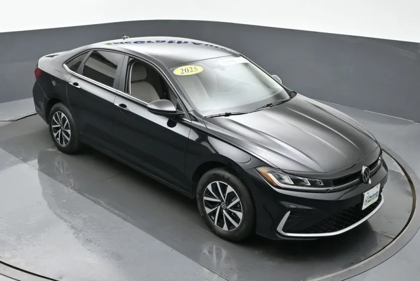 2025 Volkswagen Jetta 1.5T S photo 1