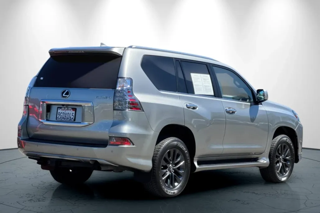 2023 Lexus GX 460 photo 1
