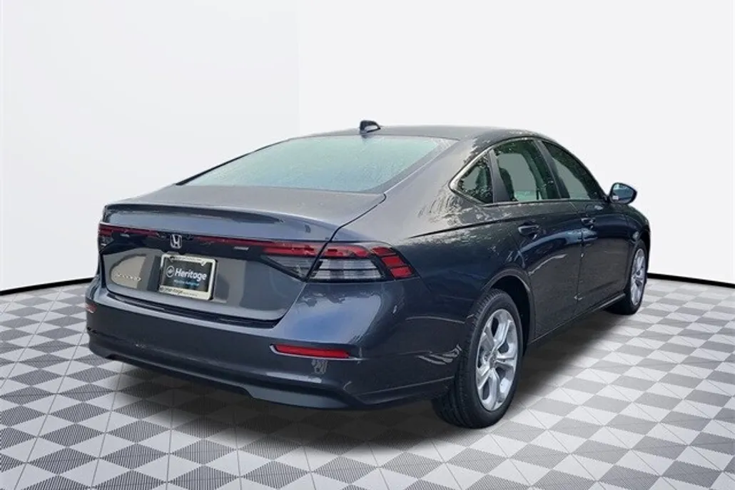 2025 Honda Accord LX photo 1