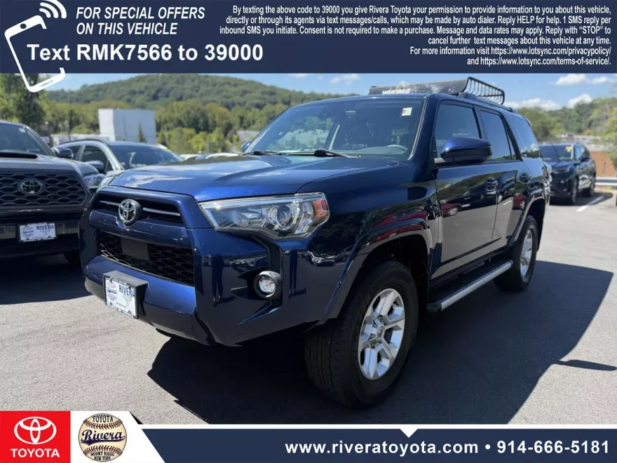 2022 Toyota 4Runner SR5 4WD photo 1