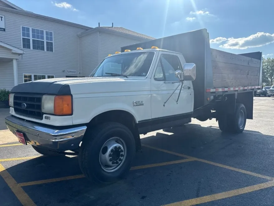1988 Ford F-450 photo 1