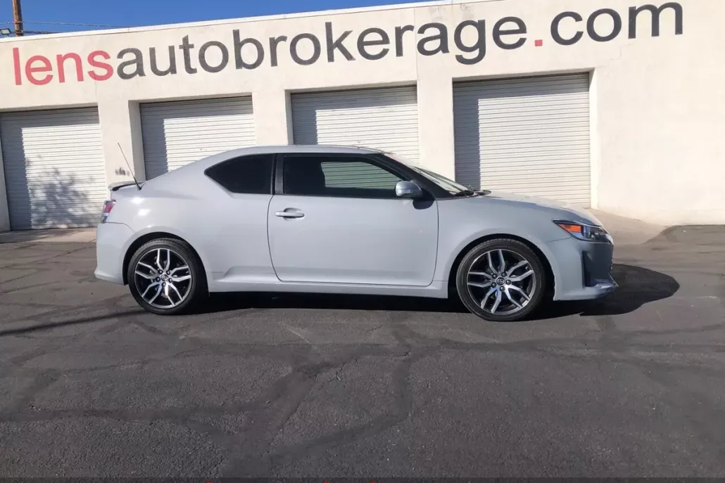 2014 Scion tC photo 1