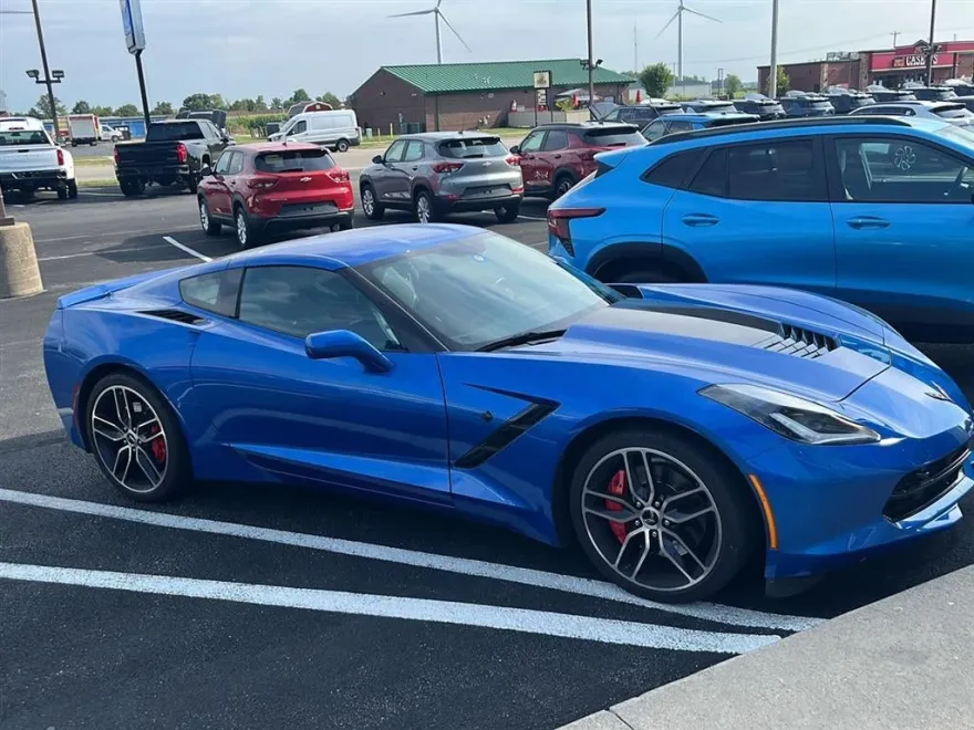 2016 Chevrolet Corvette Stingray Z51 2LT photo 1