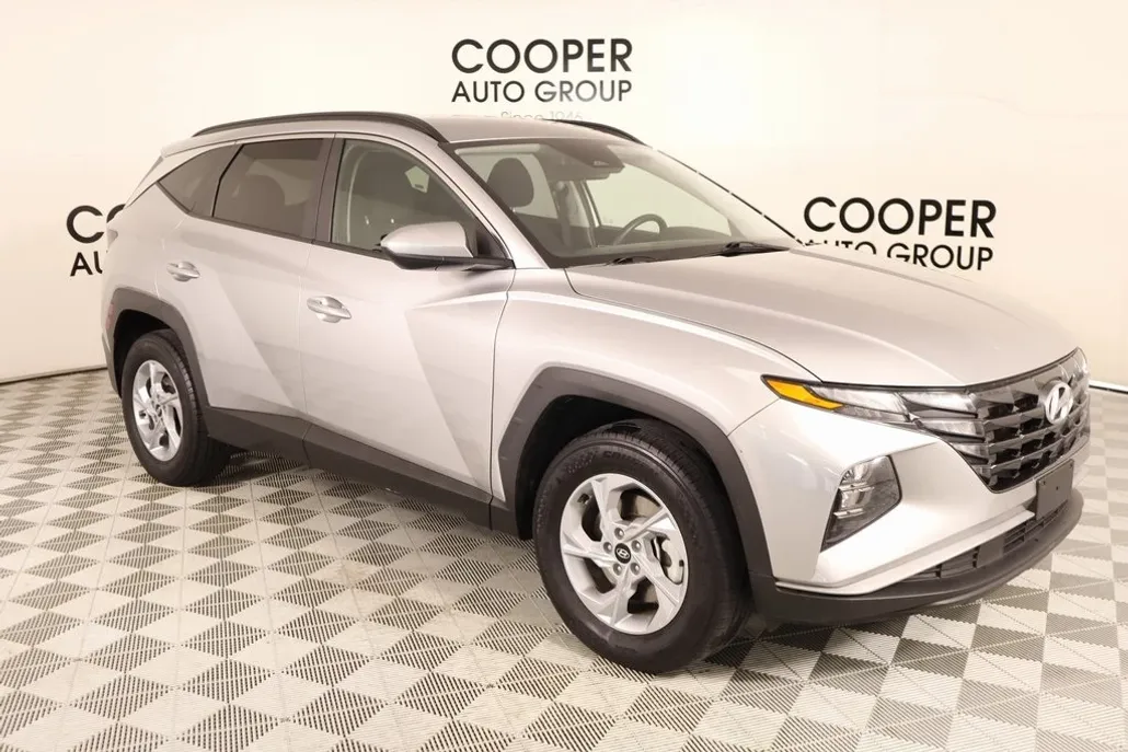 2024 Hyundai Tucson SEL photo 1