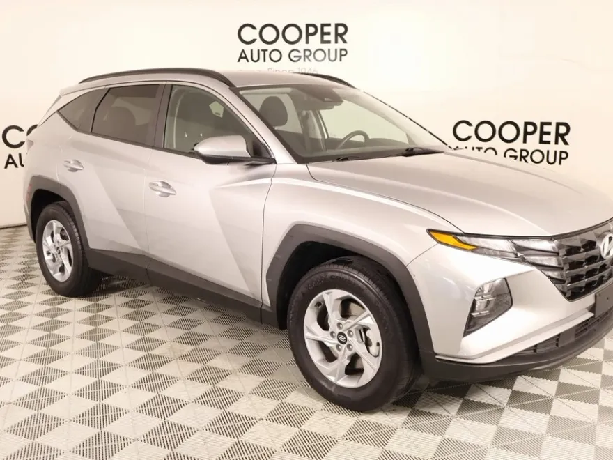 2024 Hyundai Tucson SEL photo 1
