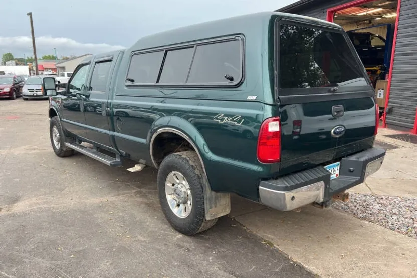 2009 Ford F-350 Lariat photo 1