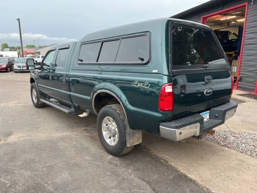 2009 Ford F-350 Lariat photo 1
