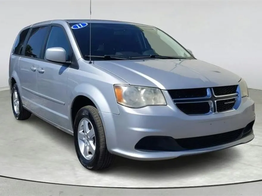 2011 Dodge Grand Caravan Mainstreet photo 1