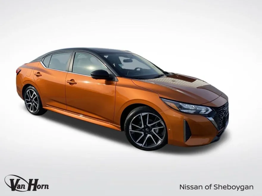 2025 Nissan Sentra SR photo 1