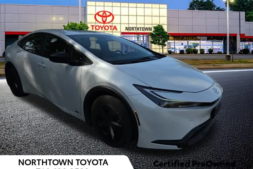 2023 Toyota Prius Limited photo 1
