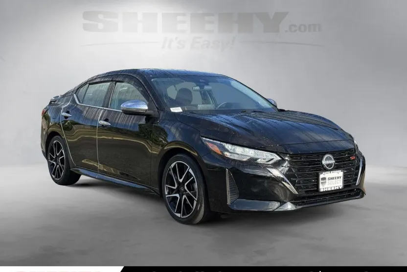 2024 Nissan Sentra SR photo 1