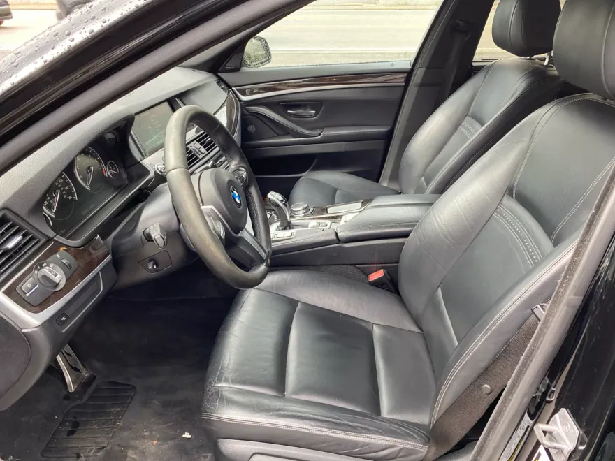 2016 Bmw 535i 5-Series photo 1