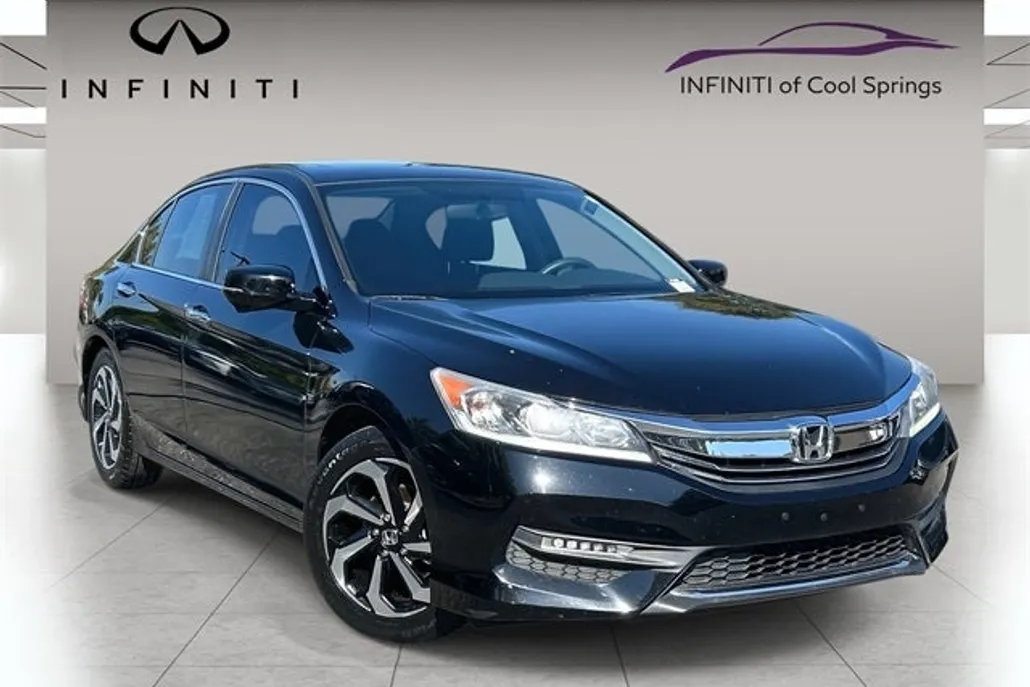 2017 Honda Accord EX photo 1