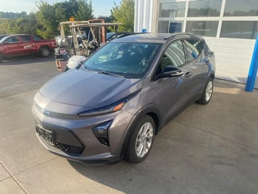 2022 Chevrolet Bolt EUV photo 1