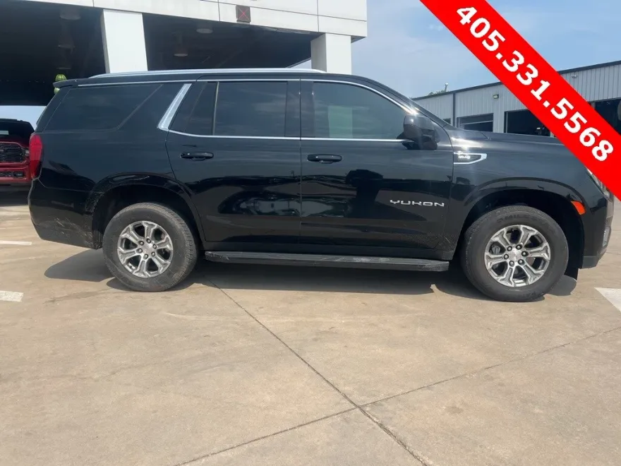 2021 Gmc Yukon SLE photo 1