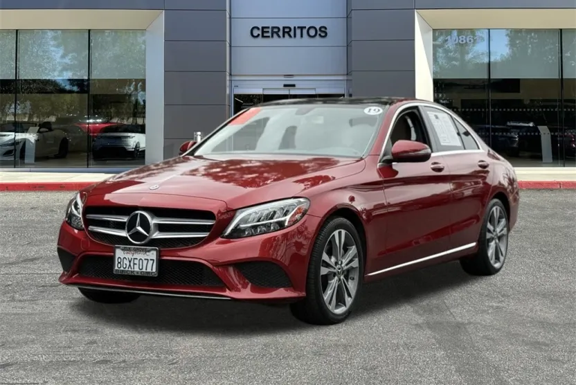 2019 Mercedes Benz C 300 photo 1
