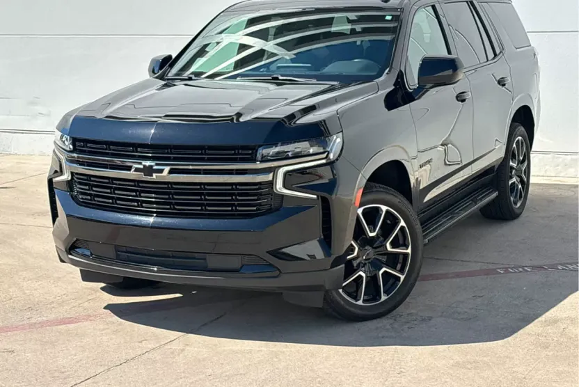 2021 Chevrolet Tahoe RST photo 1