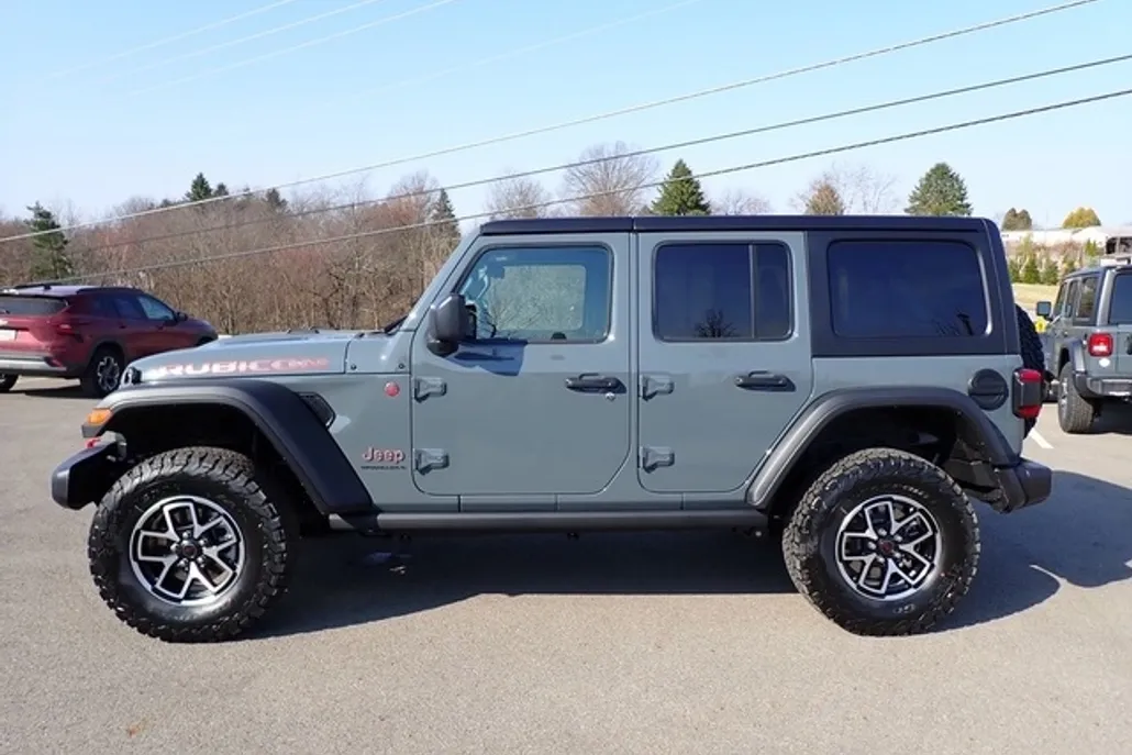 2025 Jeep Wrangler Rubicon photo 1