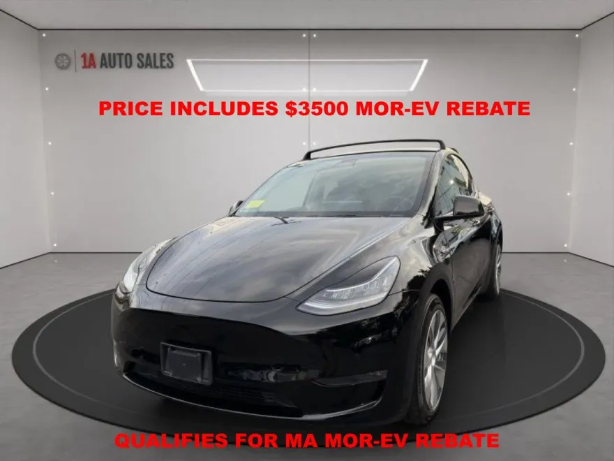 2020 Tesla Model Y Long Range photo 1