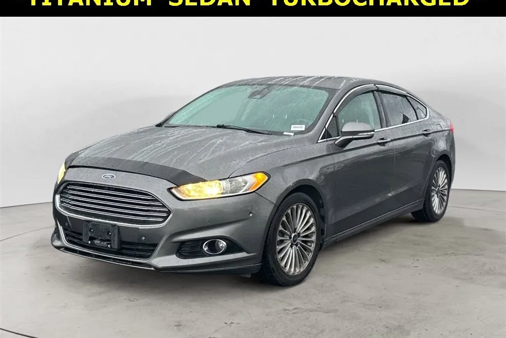 2013 Ford Fusion Titanium photo 1