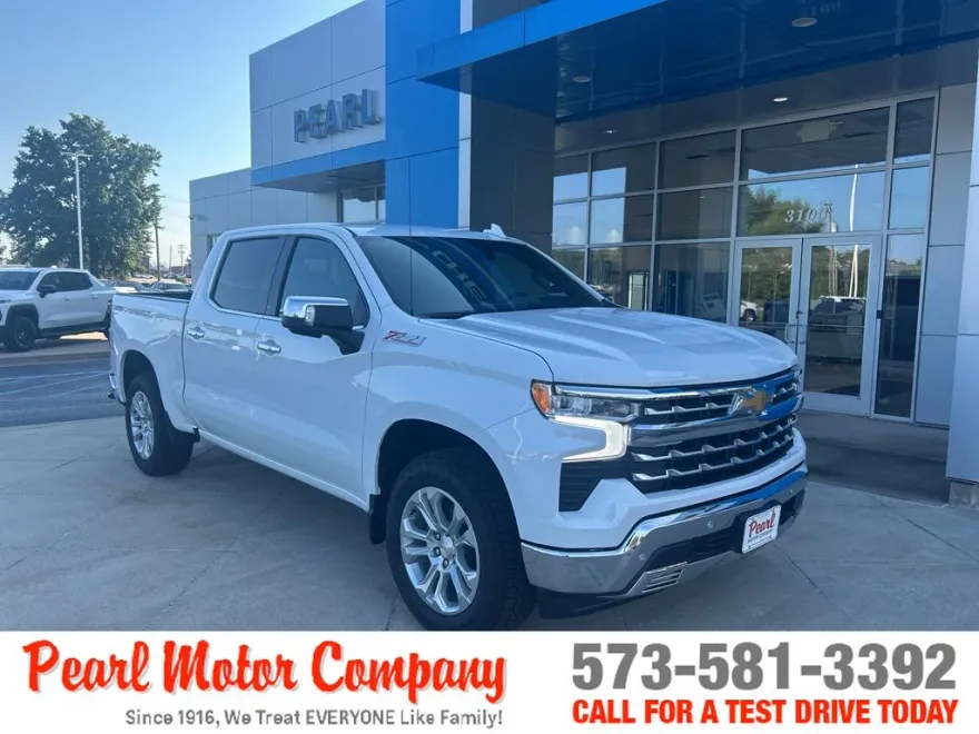 2025 Chevrolet Silverado 1500 LTZ photo 1