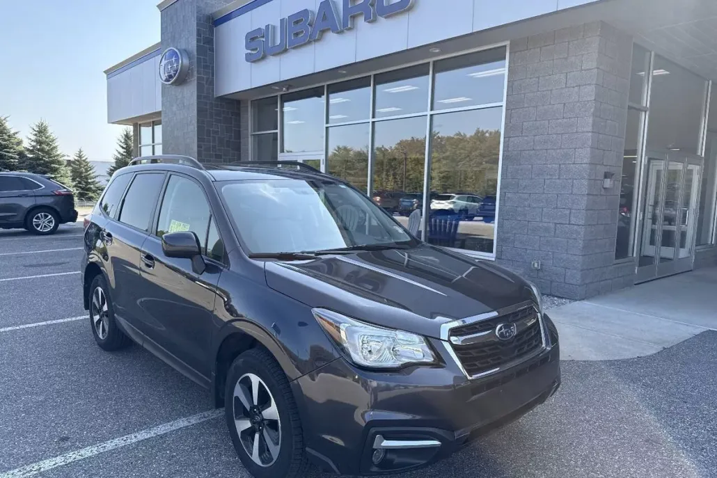 2018 Subaru Forester 2.5i Premium photo 1