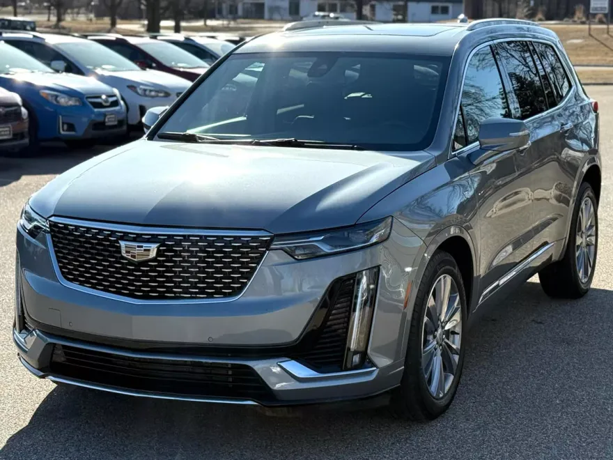 2023 Cadillac XT6 Premium Luxury photo 1
