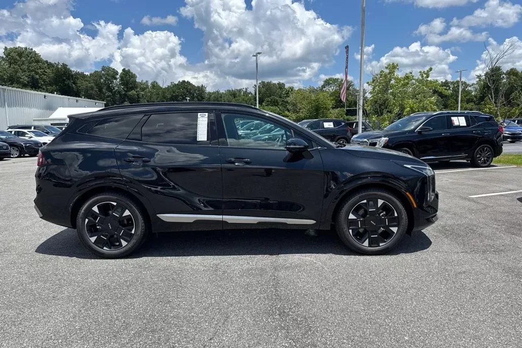 2026 Kia Sportage photo 1
