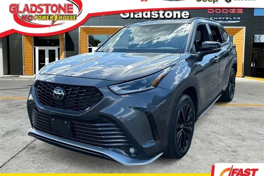 2023 Toyota Highlander XSE photo 1